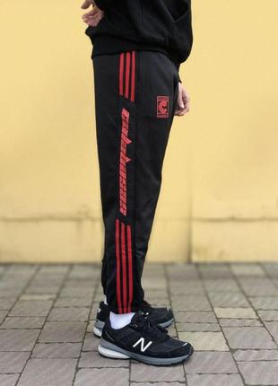 Спортивные штаны adidas yeezy calabasas red black черные мужские