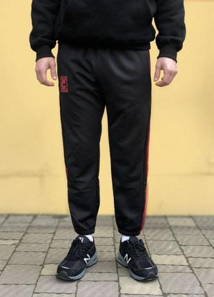 Спортивные штаны adidas yeezy calabasas red black черные мужские3 фото