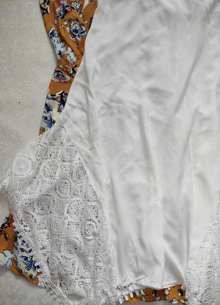 Белое платье свободного кроя с кружевом4 фото
