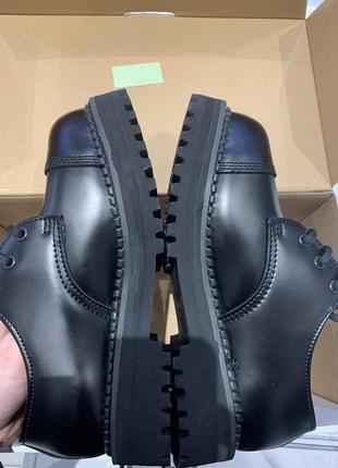 Туфли на платформе grinders black platform black smooth leather