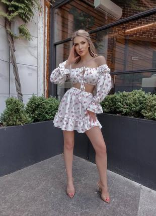 Костюм юбка топ