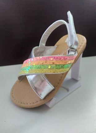 !!! яркие босоножки