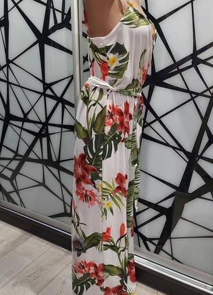 Шикарный летний брючный комбинезон с широкими штанами в цветочный принт boohoo 44-482 фото