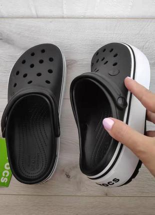 Крокс платформ крокбенд чорні crocs crocband platform clog black / white4 фото