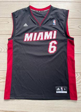 Баскетбольна майка adidas miami heat james1 фото