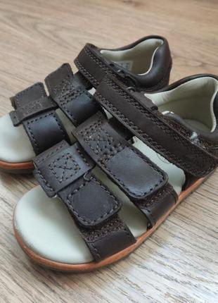 Босоніжки clarks, 24