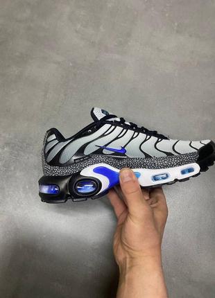 Мужские кроссовки nike air max tn plus schwarz1 фото