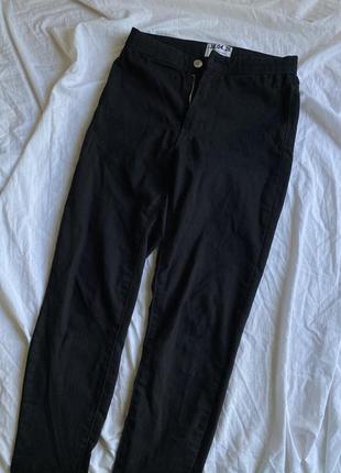 Джинси skinny