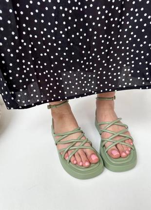 Класні жіночі босоніжки, колір оливка6 фото