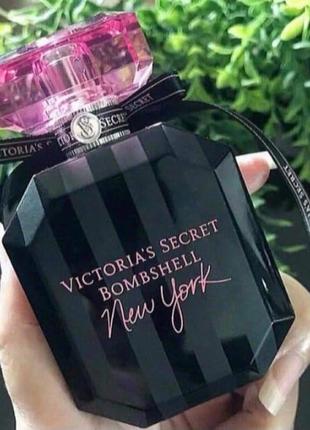 Victoria's secret bombshell