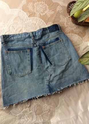 Актуальная джинсовая  юбка-мини2 фото