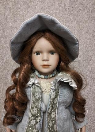 Коллекционная фарфоровая кукла alberon английская4 фото