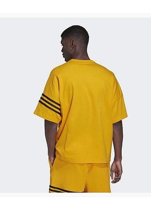 Футболка adidas adicolor neuclassics tee yellow hm187