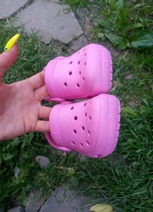 Шлепанцы crocs c6 2