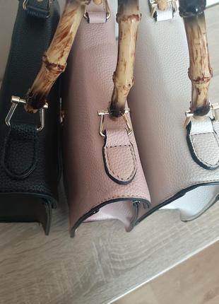 Дешевая женская сумка черная,пудра (поврежденные)2 фото