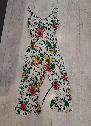 Красивий літній комбинезон плаття костюм