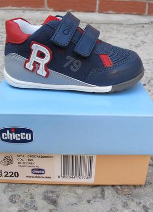 Нові літні кросівки chicco gufo. італія