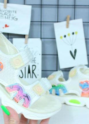 Босоножки для девочек