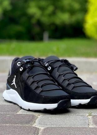 Jordan кросівки чоловічі чорно-білі5 фото