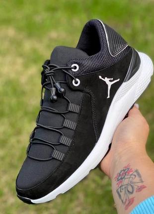 Jordan кросівки чоловічі чорно-білі1 фото