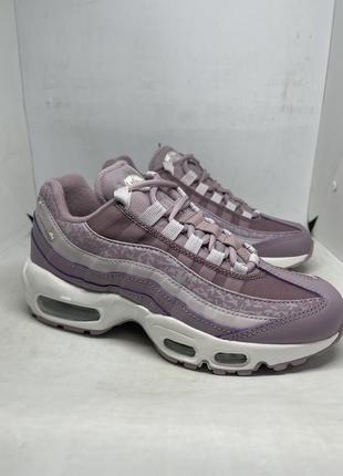 Кросівки жіночі( оригінал) nike air max 95  dc9474-500.