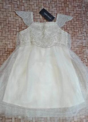Пышное  нежное кружевное платье на принцессу1 фото