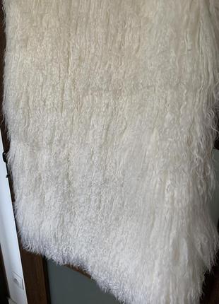 Жилет натуральный лама белый6 фото
