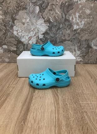 Crocs кроксы босоножки сандалии шлепки.