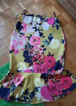 Яркая юбка меди в цветочный принт2 фото