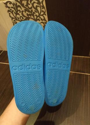 Жіночі шльопанці adidas adilette shower slides blue3 фото