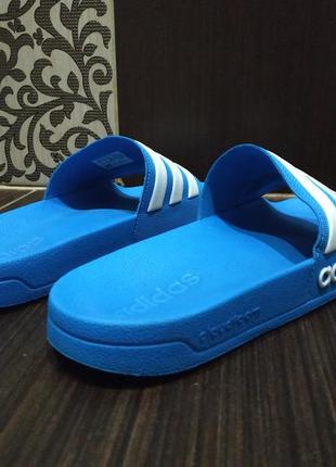 Жіночі шльопанці adidas adilette shower slides blue6 фото