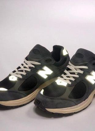 Чоловічі сірі кросівки new balance 2002r dark grey(  нью беленс 2002р темно-сірі з бежевим замшеві )8 фото