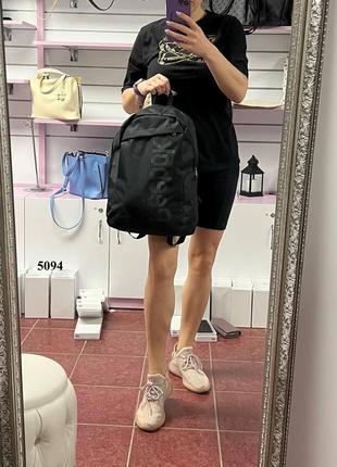Черный практичный стильный качественный спортивный рюкзак унисекс7 фото