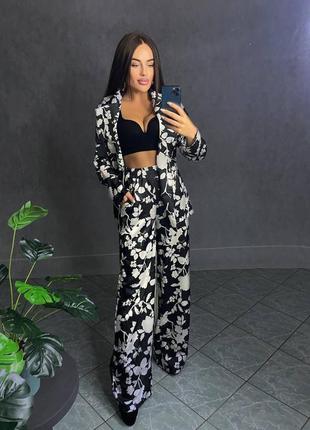 Люксовий костюмчик двійка з ексклюзивним принтом