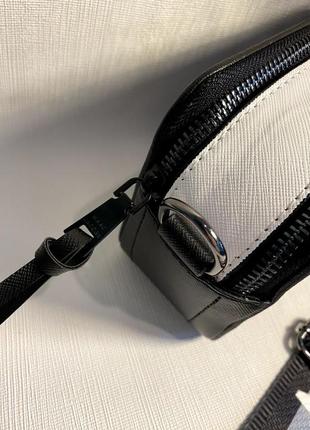Женская сумка из экокожи турченка черная в стиле mark jacobs в стиле марк, ябс джейкобс, черно белая4 фото