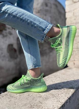 Женские adidas yeezy boost 350 лимонные адидас лозы буст свечется подошва8 фото