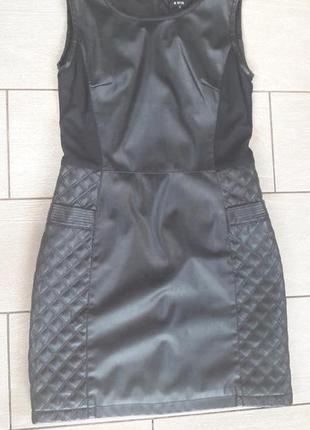 Платье кожа ostin
