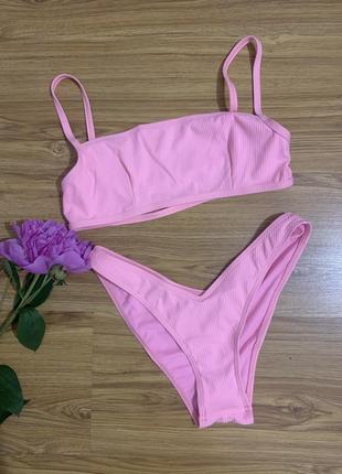 Женский розовый раздельный купальник в рубчик1 фото