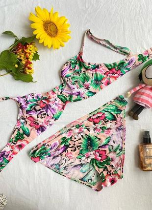 Раздельный купальник в цветочный принт от hunkemoller
