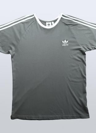 Футболка adidas