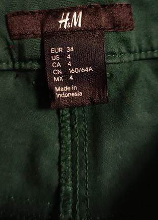 Стильные джинсы h&m изумрудного цвета зелёные скинни7 фото