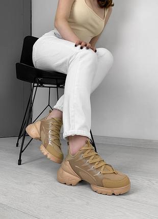 Кросівки діо в бежевому кольорі, 36