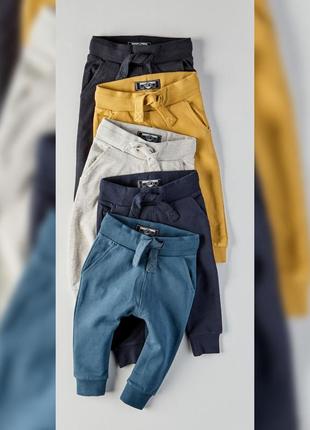 Неутепленные спортивные штаны