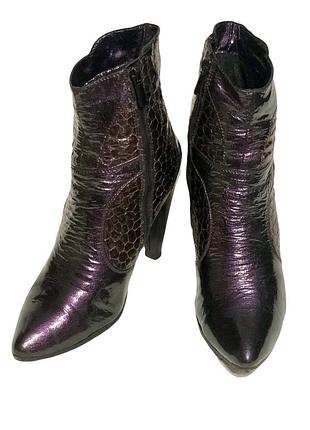 Кожаные женские полусапожки