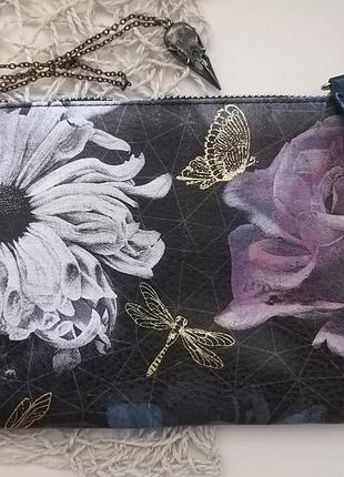 Шикарна вінтажна косметичка