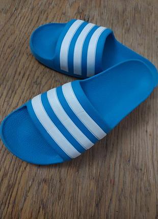 Шльопанці adidas оригінал 36 розмір