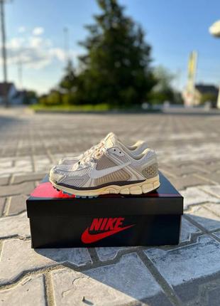 Кроссовки женские nike zoom vomero 5 beige