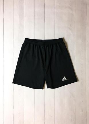 Чоловічі чорні спортивні футбольні шорти adidas адідас. розмір s m