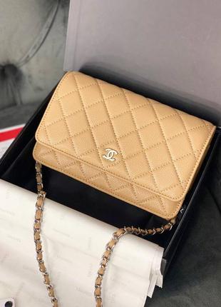 Сумка бежевая кожаная клатч в стиле chanel woc