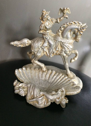 Статуэтка "соколиная охота"